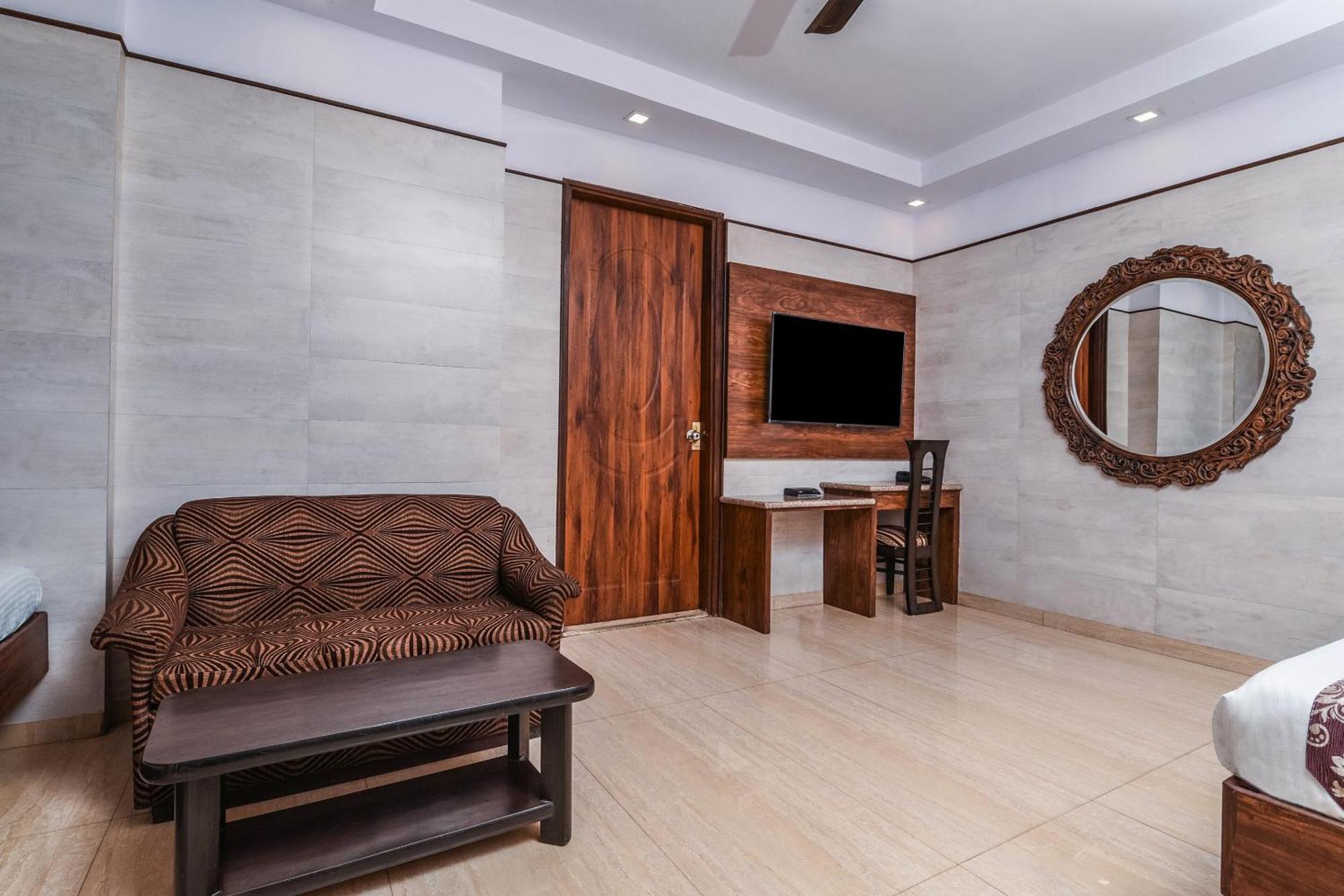 Hotel Dream Palace Laxmi Nagar Nueva Delhi Habitación foto